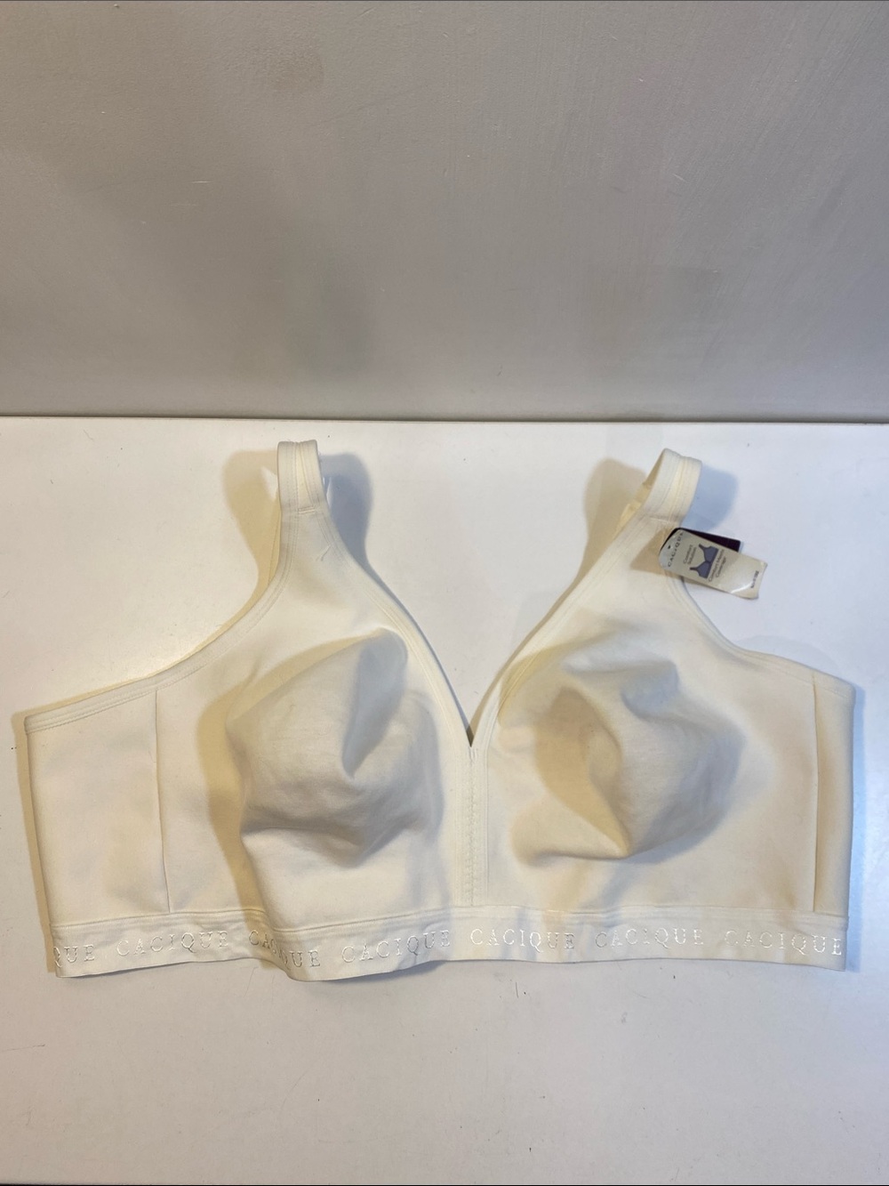 CACIQUE Comfort Solutions Ivory wireless Plus size bra Size 50DD NWT
